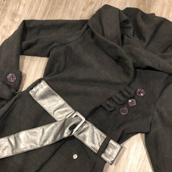 Trench Coat - Picture 11 of 11